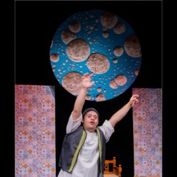 نمایش رد پای خوشبختی | عکس