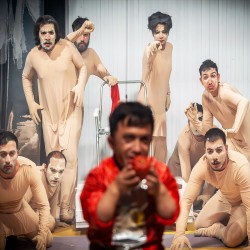 نمایش اوبرمنش | عکس