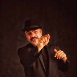 کنسرت-نمایش بیرون پشت در | عکس