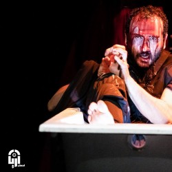 نمایش راز شکست فاتحان | عکس