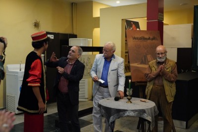 نمایش غم غربت در دیار | سوگند سیاه باز جوان و رخصت آغاز اجرای نمایش | عکس