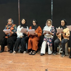 نمایشنامه‌خوانی مهین | عکس