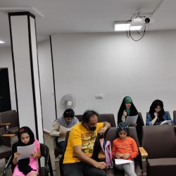 نمایشنامه‌خوانی کارآگاهان مدرسه | عکس