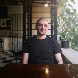 عکس جعفر غمیلوی