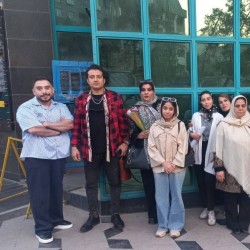 نمایشنامه‌خوانی آینه‌های شکسته | عکس