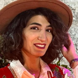 عکس عالیه نعمت اللهی