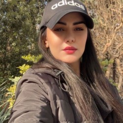 عکس شقایق امیدی
