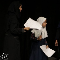 نمایشنامه‌خوانی کارآگاهان مدرسه | عکس