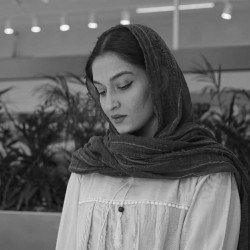 عکس زهرا زارعیان