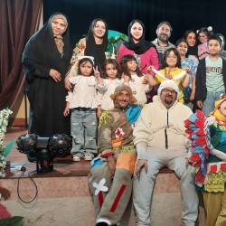 نمایش شاد و موزیکال خرگوش شعبده باز | عکس