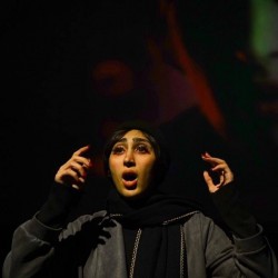 نمایش اتاق فرار | عکس