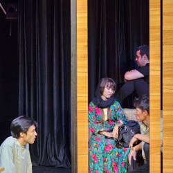 نمایش ایلوژن | عکس