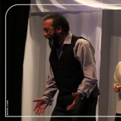 نمایش قرار | عکس