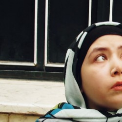 فیلم کوتاه لاله های روییده از تن | عکس