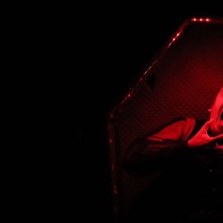 نمایش مغازه خودکشی | دور دوم | عکس