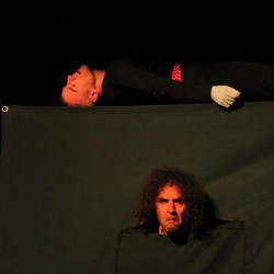 نمایش رهسپار | عکس