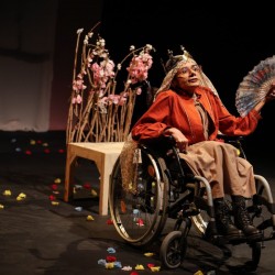 نمایش سه رنگ اصلی | عکس