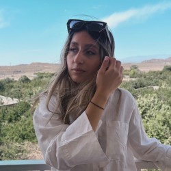 عکس دلارام منیری