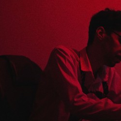 فیلم کوتاه مصائب نویسنده | عکس