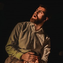 نمایش تعبیر خواب های پریشان | عکس