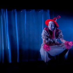 نمایش وودوو | عکس