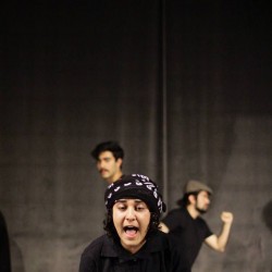 نمایشنامه‌خوانی خاطرات هنرپیشه نقش دوم | عکس