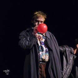 نمایش دودو اسکاچی | عکس