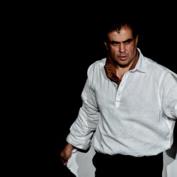 نمایش شبح بریمور | عکس