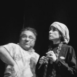 نمایش کمدی کله پاچه | عکس