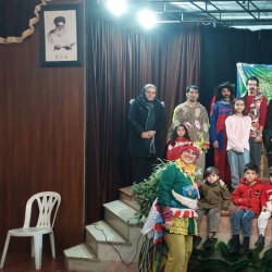 نمایش خرگوش شعبده باز | عکس