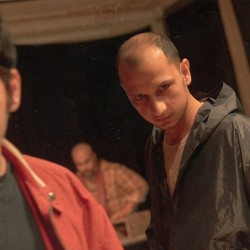 نمایش صیادان | عکس