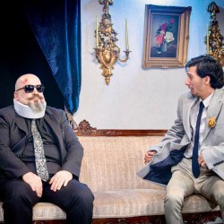 نمایش هیچ کس جیمی نمیشه | عکس