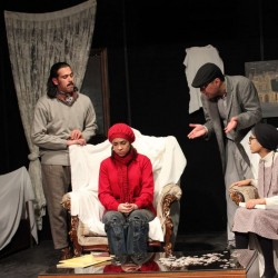 نمایش اتاق ورونیکا | عکس