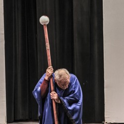 نمایش تهی سران | عکس