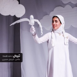 نمایش مدرسه‌ای در آسمان | عکس