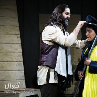 نمایش بر پهنه ی چشمان مغربی ات | گزارش تصویری تیوال از نمایش بر پهنه چشمان مغربی ات / عکاس: سارا ثقفی | عکس