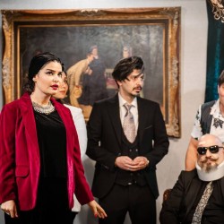 نمایش هیچ کس جیمی نمیشه | عکس