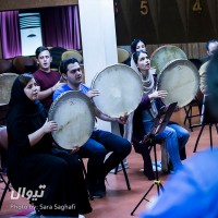 کنسرت دف نوازان نوای شورانگیز به همراهی گروه همنوازان سایه | گزارش تصویری تیوال از تمرین گروه دف‌نوازان آوای شورانگیز، سری سوم / عکاس: سارا ثقفی | عکس