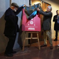 نمایش رستم و اسفندیار | هم‌زمان با آغاز نمایش «رستم و اسفندیار» با حضور مهمانان ویژه، از پوستر این نمایش رونمایی شد. | عکس