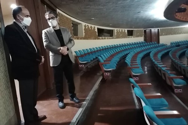 بازدید سرپرست معاونت امور هنری وزارت فرهنگ و ارشاد اسلامی از تئاتر شهر | عکس