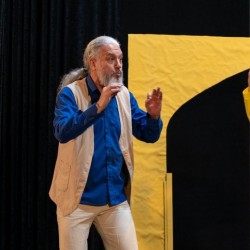 نمایش حکایت لوطیان مرد رند | عکس