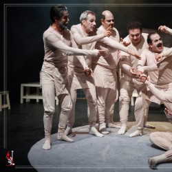 نمایش طوروپ طرب | عکس