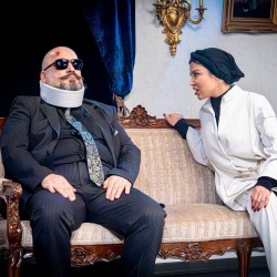 نمایش هیچ کس جیمی نمیشه | عکس