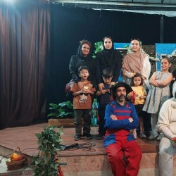 نمایش خرگوش شعبده باز | عکس