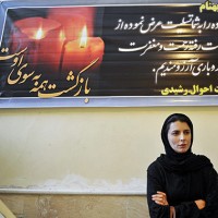 حامد بهداد به سوگ پدرش نشست  | عکس