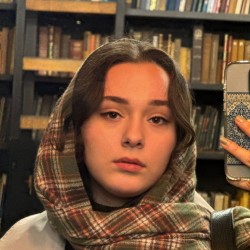 عکس ثنا مومنی