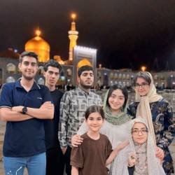 نمایشنامه‌خوانی گردنبند | عکس