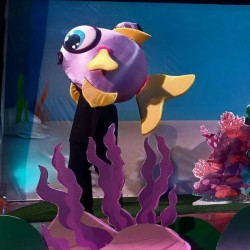 نمایش قهرمان آکواریوم | عکس