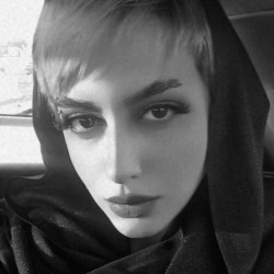 ونوس ‌گنجعلی ‌خانی