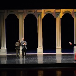 نمایش فردریک | عکس